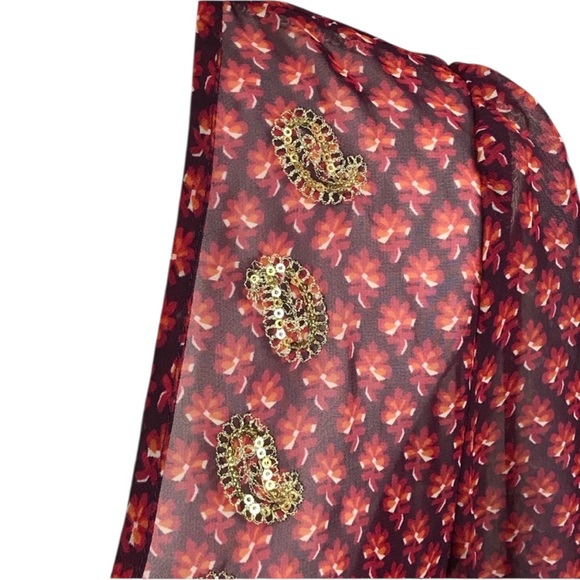 TravelSmith M Sheer tunic with sequined paisleys - Picture 5 of 8